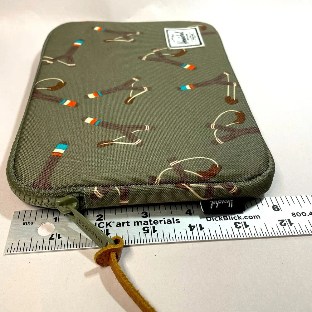 Herschel Anchor iPad mini tech pouch w/ sticks & stones slingshot pattern